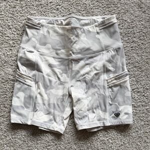 Royalty Fam High Waisted Biker Shorts size Small